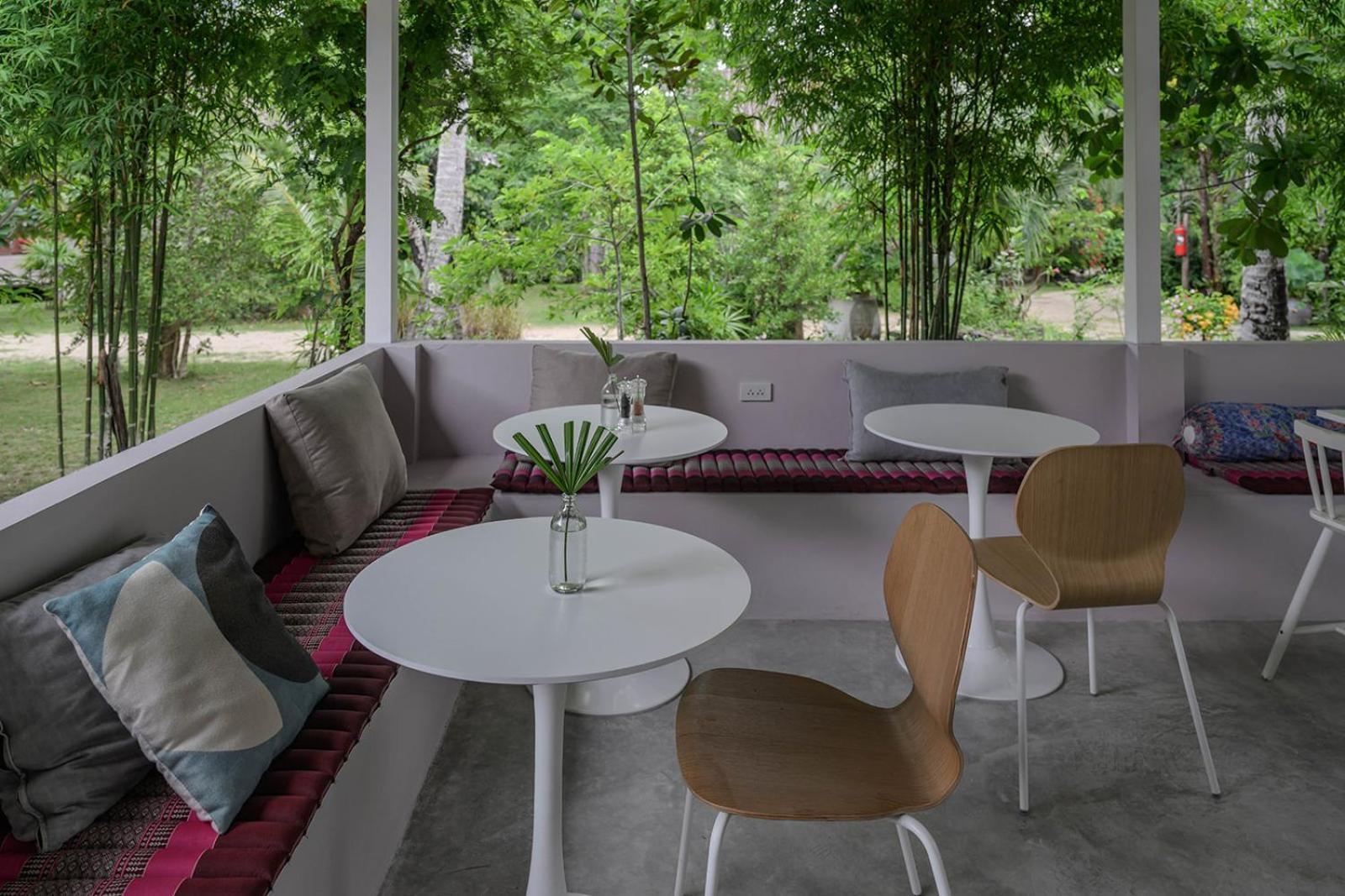 Boonya Swiss Home تشالوكلوم المظهر الخارجي الصورة